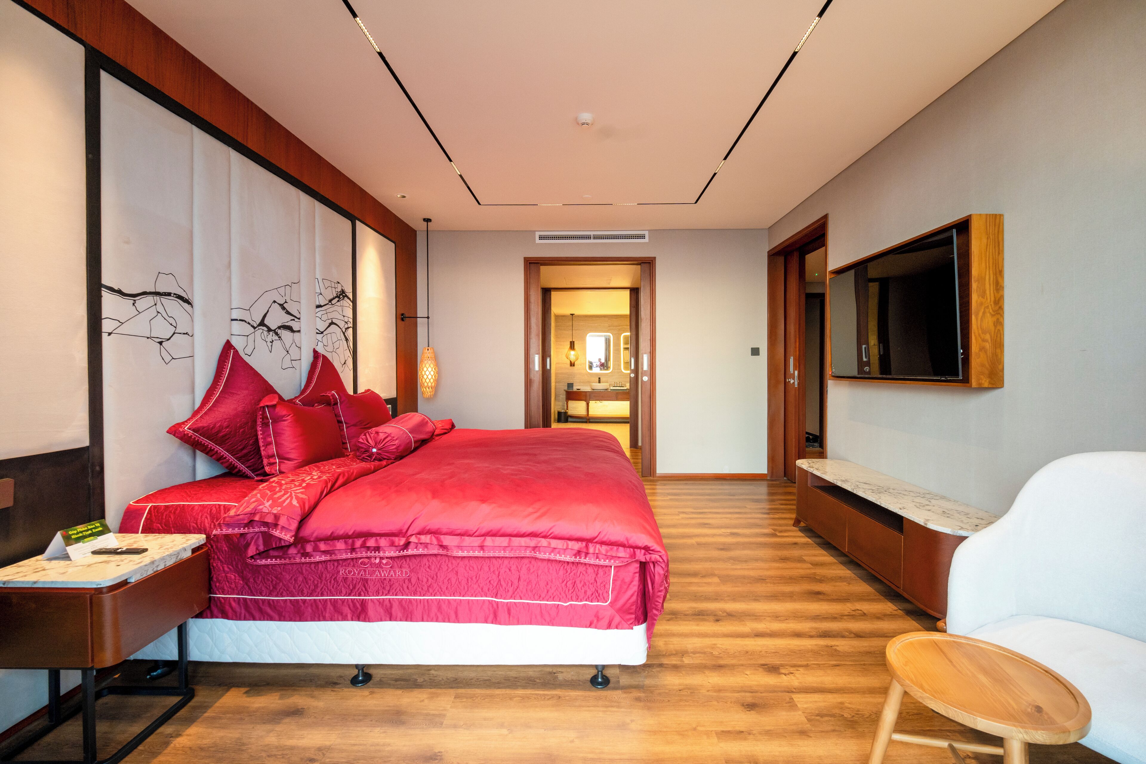 Presidential Suite | Premium bedding, memory foam beds, minibar, in-room safe