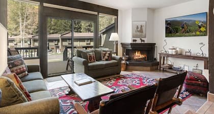 The Ideal West Vail Mountain Basecamp - Free Bus!