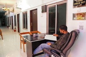 Reception - Hotel Ramlalla palace (Faizabad)