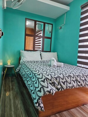 2 chambres, bureau, fer et planche à repasser, Wi-Fi gratuit