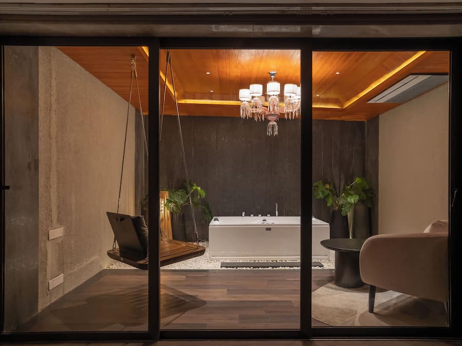 Leela My Space (Lower Ground Floor - Private Sitout with No View) | Vistas desde la habitación