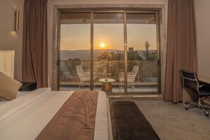 Superior Crest (First OR Second Floor) | Minibar, free WiFi, bed sheets