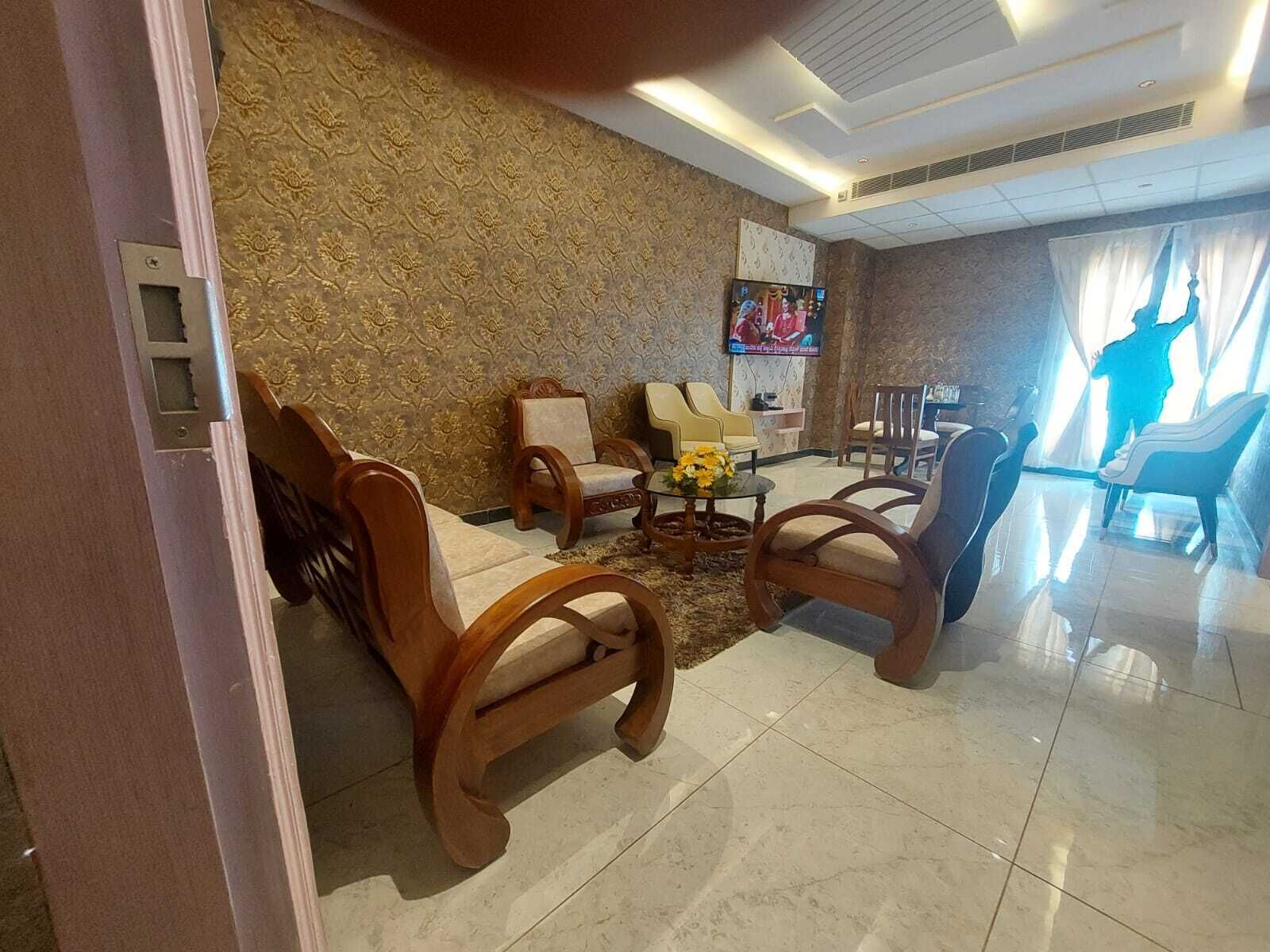 42-Zoll-Flachbildfernseher mit Kabelempfang, DVD-Player