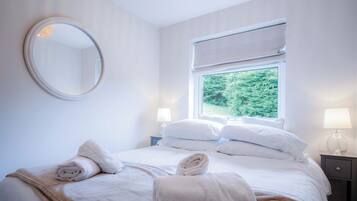 2 kamar tidur, Wi-Fi gratis, dan seprai linen