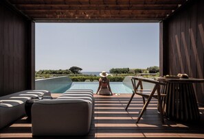 Pool - Mellow Pool Suite with Sea View by Meraviglia Slow Living Meraviglia Slow Living (Preveza)