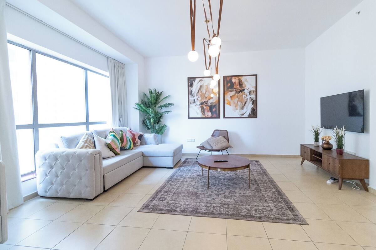 Luxury Apartment, 2 Bedrooms, Balcony, City View | Blackout curtains, iron/ironing board, free WiFi