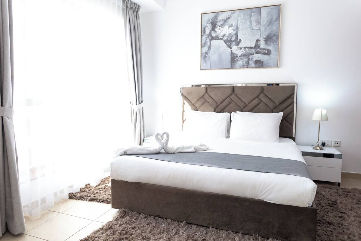 Deluxe Apartment, 1 Bedroom, Balcony, Partial Sea View | Blackout curtains, iron/ironing board, free WiFi