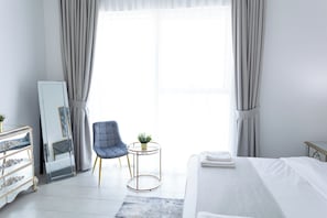 1 bedroom, blackout drapes, iron/ironing board, free WiFi