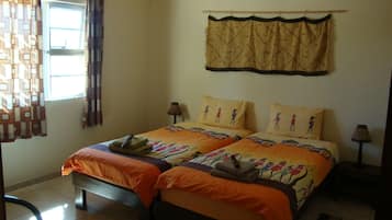3 habitaciones y ropa de cama
