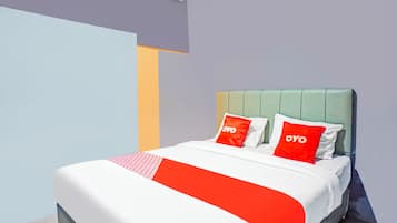 Kamar Double Standar | Seprai premium, Wi-Fi gratis, dan seprai linen