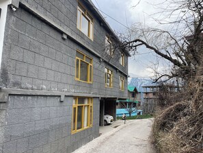 Exterior - Shubham Cottage (Manali)