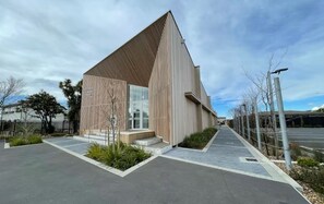 Exterior - Character, quiet & new, near CBD: CNZhouse (Christchurch)