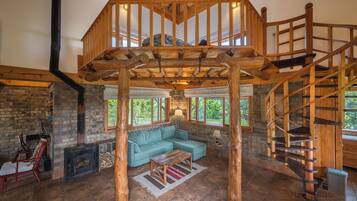 Premium Quadruple Room, Mountain View | Floor plan