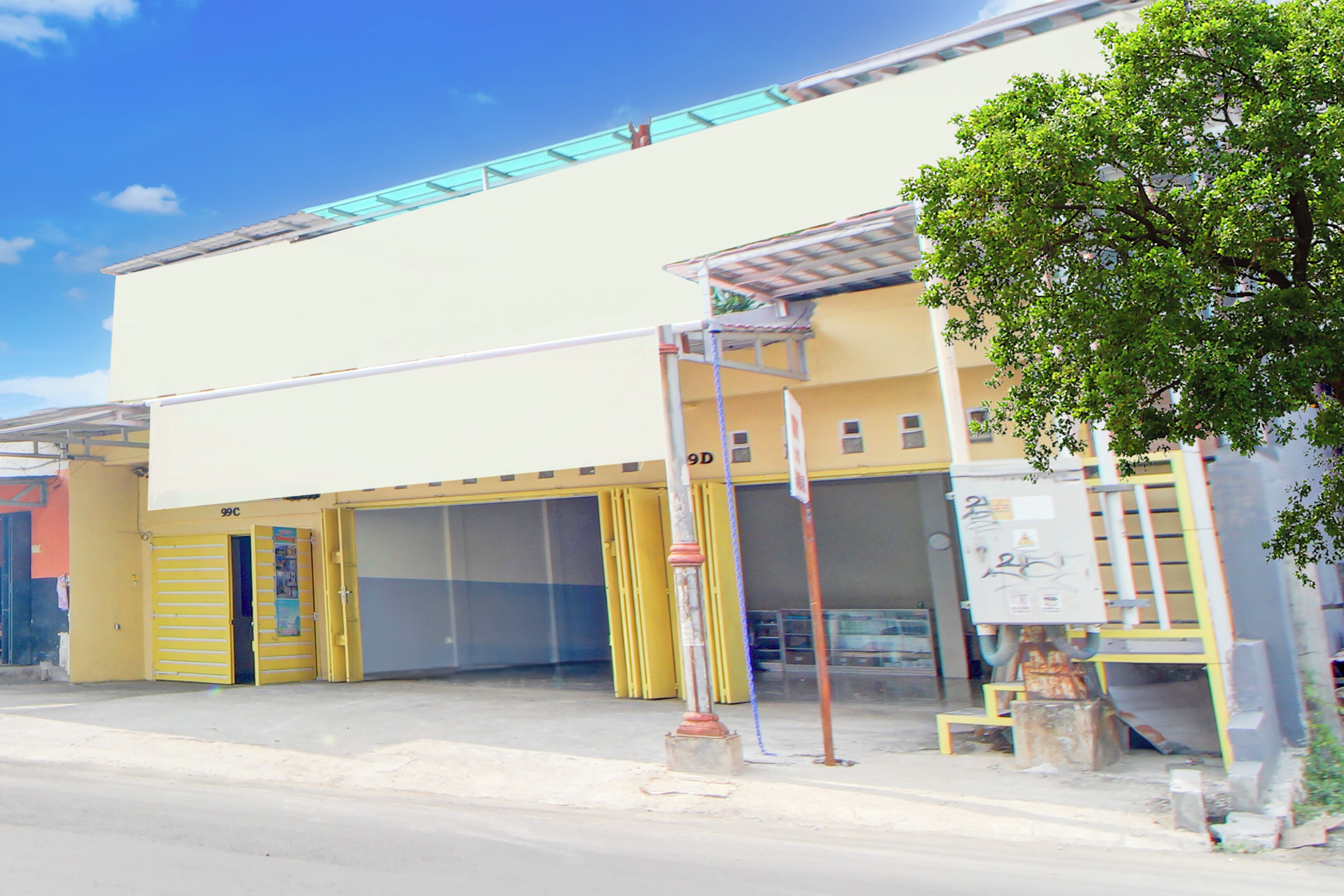 Photo - Hotel O Alun-Alun Purwokerto Near Gor Satria Purwokerto Formerly Guest House Blessing