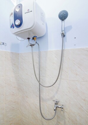 Shower, towels, soap, shampoo