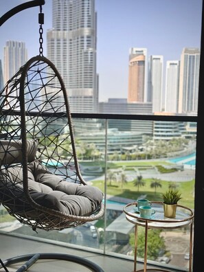 Apartamento de lujo, balcón, vistas a la ciudad | Vistas a la ciudad