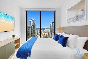 3 habitaciones, tabla de planchar con plancha, cuna de viaje y wifi 