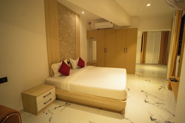 Deluxe Comfort Room