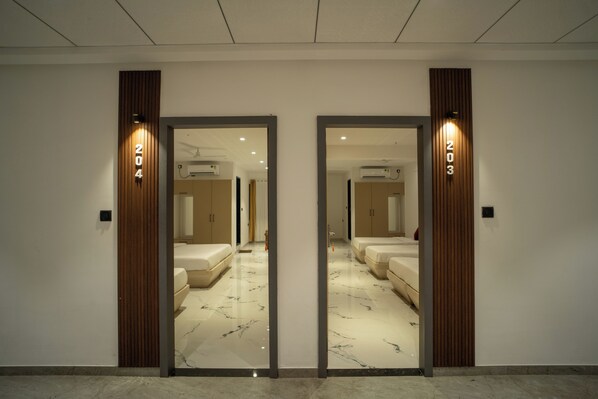 Desk, laptop workspace, soundproofing, free WiFi - HOTEL THE MANSION-Deralakatte mangalore (Mangaluru)