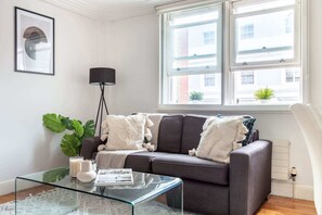 تلفزيون ذكي، مكتب