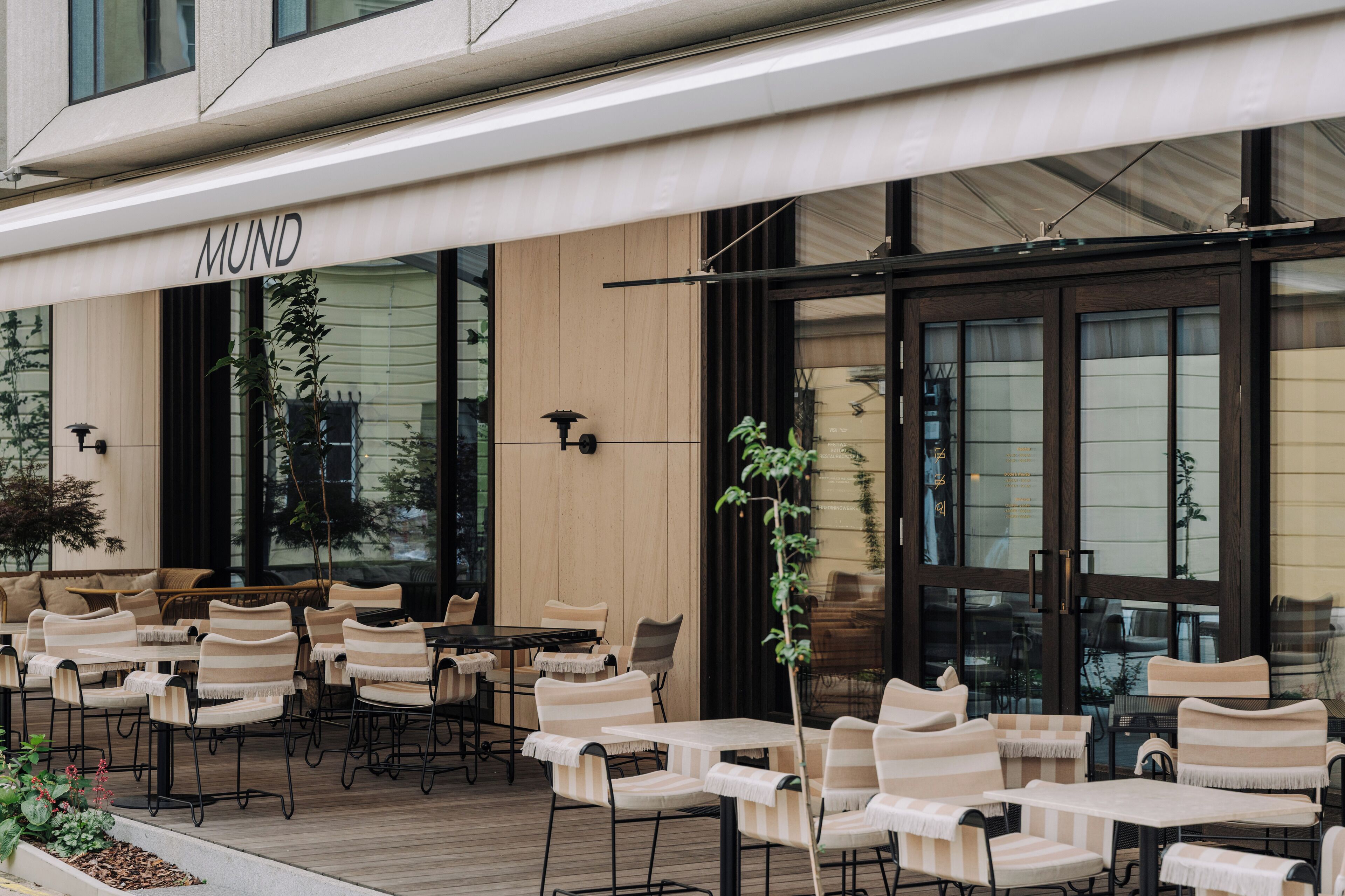 Breakfast, lunch, dinner served; Scandinavian cuisine 