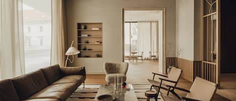 Sala de estar en el lobby