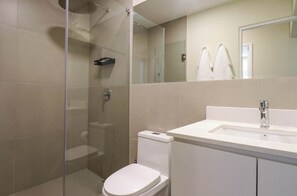 Shower, hair dryer, towels - w* | Glorious 2BR w/ Perfect Balcony Near Kennedy Park (Miraflores)