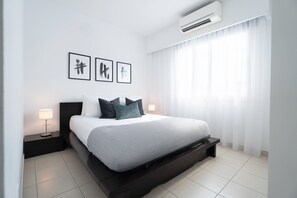 2 habitaciones, caja de seguridad en la habitación y cortinas blackout 