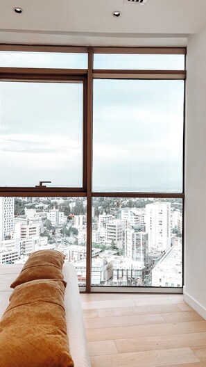 Appartement, balkon, uitzicht op de stad | 2 slaapkamers, luxe beddengoed, gratis babybedden, gratis wifi