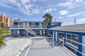 Exterior - Welcome to your cozy retreat in Daytona Shores, just steps from the Atlantic Ocean. Perfect for solo travelers or couples, this comfy motel studio offers easy beach access and is surrounded by great local restaurants and cafés. (Daytona Shores)