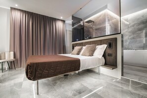 Allergikerbettwaren, Minibar (mit einigen kostenlosen Artikeln)