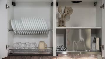 Estudio presidencial, para no fumadores, cocineta | Cocina privada | Cafetera de espresso, cafetera y tetera y tetera eléctrica