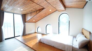 Deluxe Double Room Single Use, Sea View | Premium bedding, soundproofing, free WiFi, bed sheets