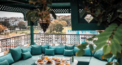 Charming riad with 8 luxury suites, AC, WiFi in the heart of Kasbah of Tanger.