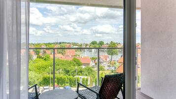 Suite Deluxe, balcon, vue cour intérieure | Vue de la chambre