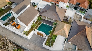 5 bedrooms - A Casa Di Renucci by Alfred in Bali - Brand New Stunning 5BR Villa Near Seminyak Beach (Seminyak)