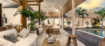 A Casa Di Renucci by Alfred in Bali - Brand New Stunning 5BR Villa Near Seminyak Beach