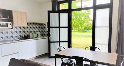 La Crosona 2 - Original and romantic Openspace in the countryside