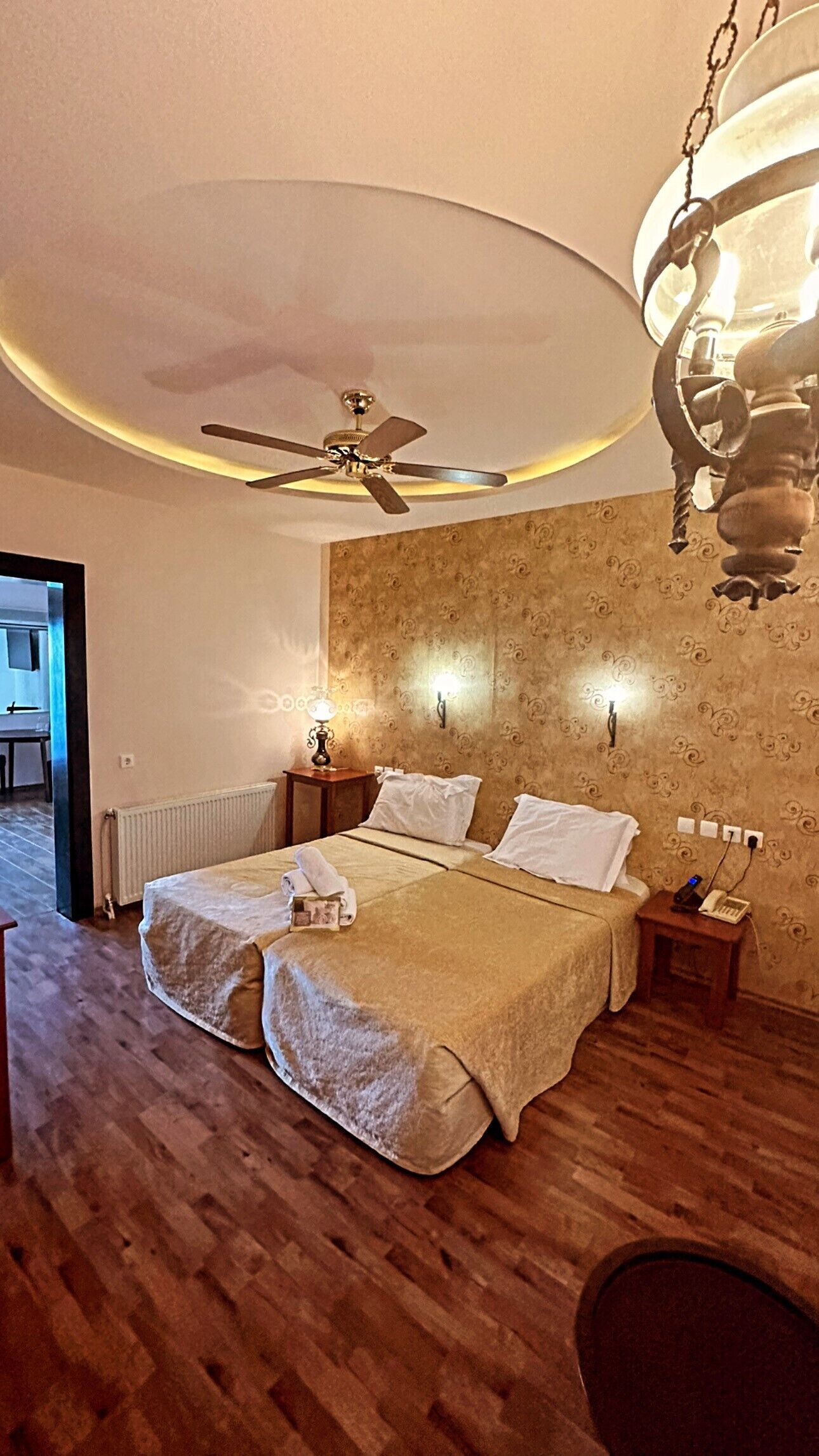 Executive-Suite, Balkon, Poolblick