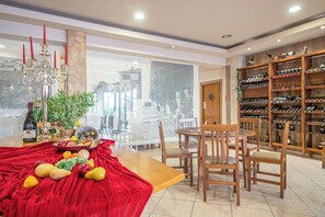 Dining - Tselikas Hotel (Kozani)
