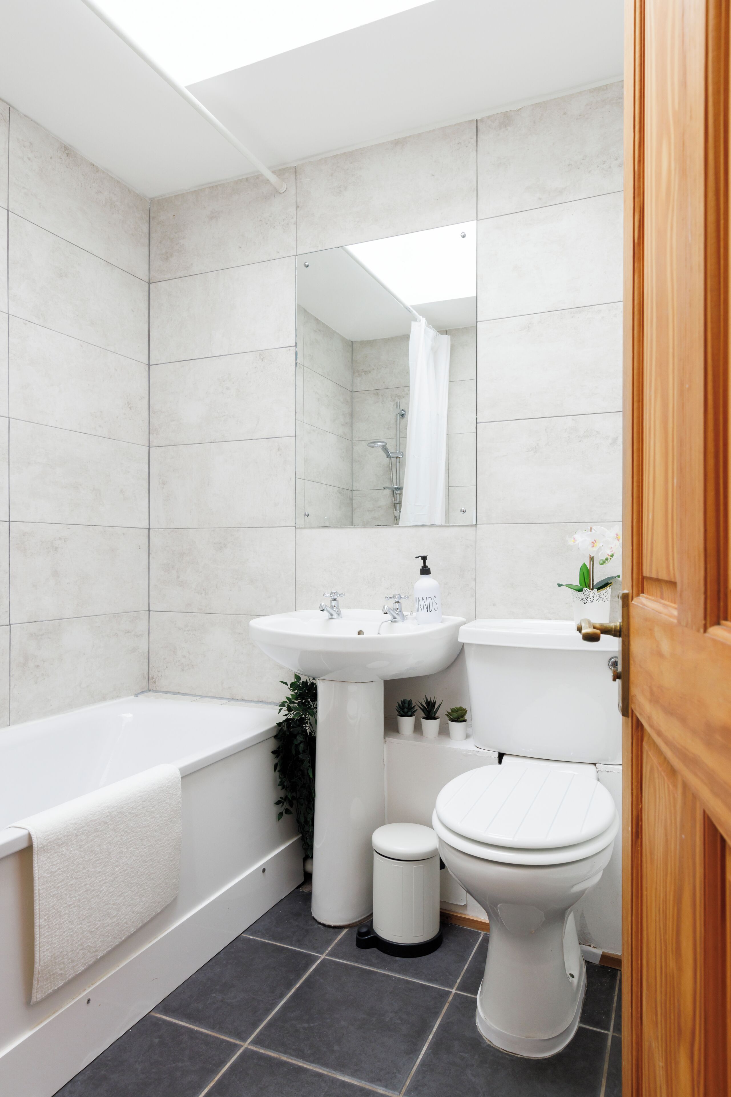 Hair dryer, towels