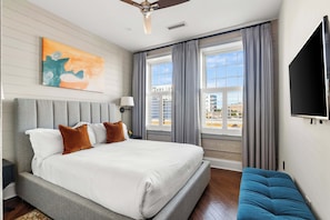 2 bedrooms, desk, travel crib, WiFi