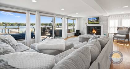 Lakefront Retreat on Cross Lake