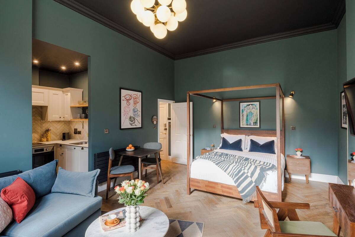 Chambres insonorisées, fer et planche à repasser, Wi-Fi gratuit