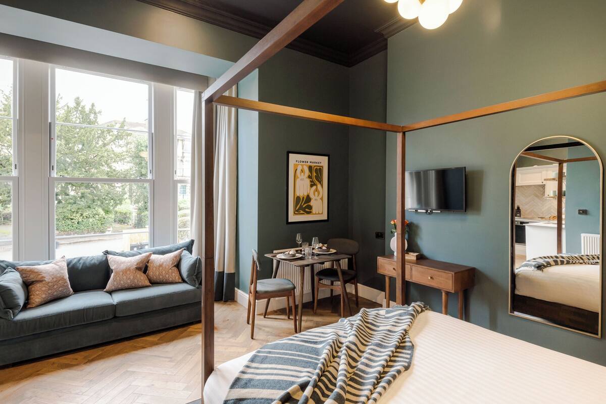 Chambres insonorisées, fer et planche à repasser, Wi-Fi gratuit