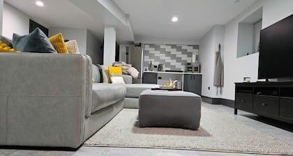 High-end 2Bdrm Garden Apt. Where Comfort Meets Style