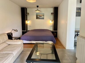 1 habitación, escritorio, cuna de viaje y wifi gratis 