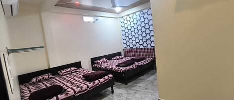 9 habitaciones y wifi