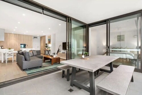 Anchors Away | Escape in the heart of Mornington