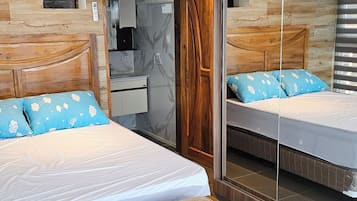 2 bedrooms, WiFi, bed sheets